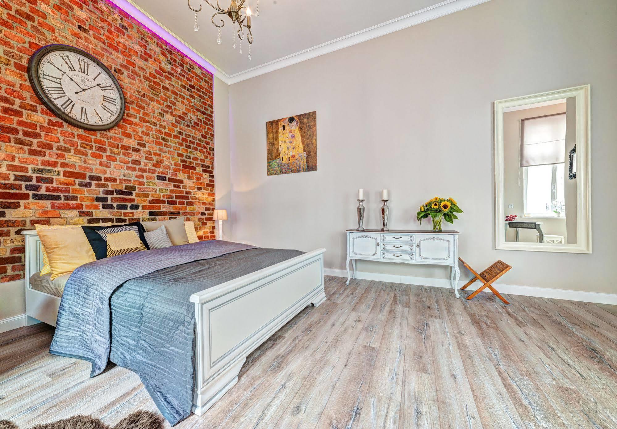 E-Apartamenty Swiety Marcin Poznan Exterior photo